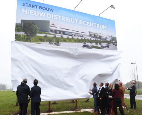 traineetraject met baangarantie, beyond, MedTech, Start bouw nieuw distributiecentrum Heerlen Medtronic-CEVA